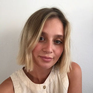 Meet your Posher, Rebecca